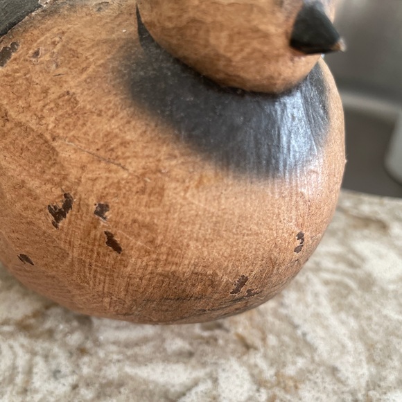 🌲Three wooden birds with backs that open. Thick metal legs on one - Picture 6 of 7